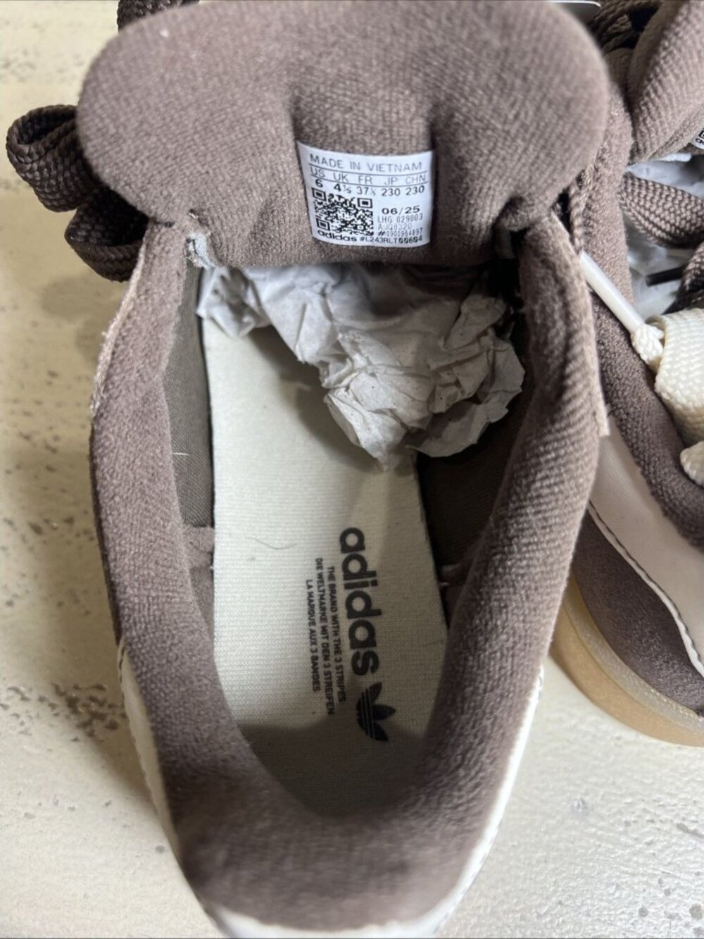 Adidas Women's Campus 00s Earth Strata/ Wonder White JQ8320 Size 6 - Picture 10 of 10